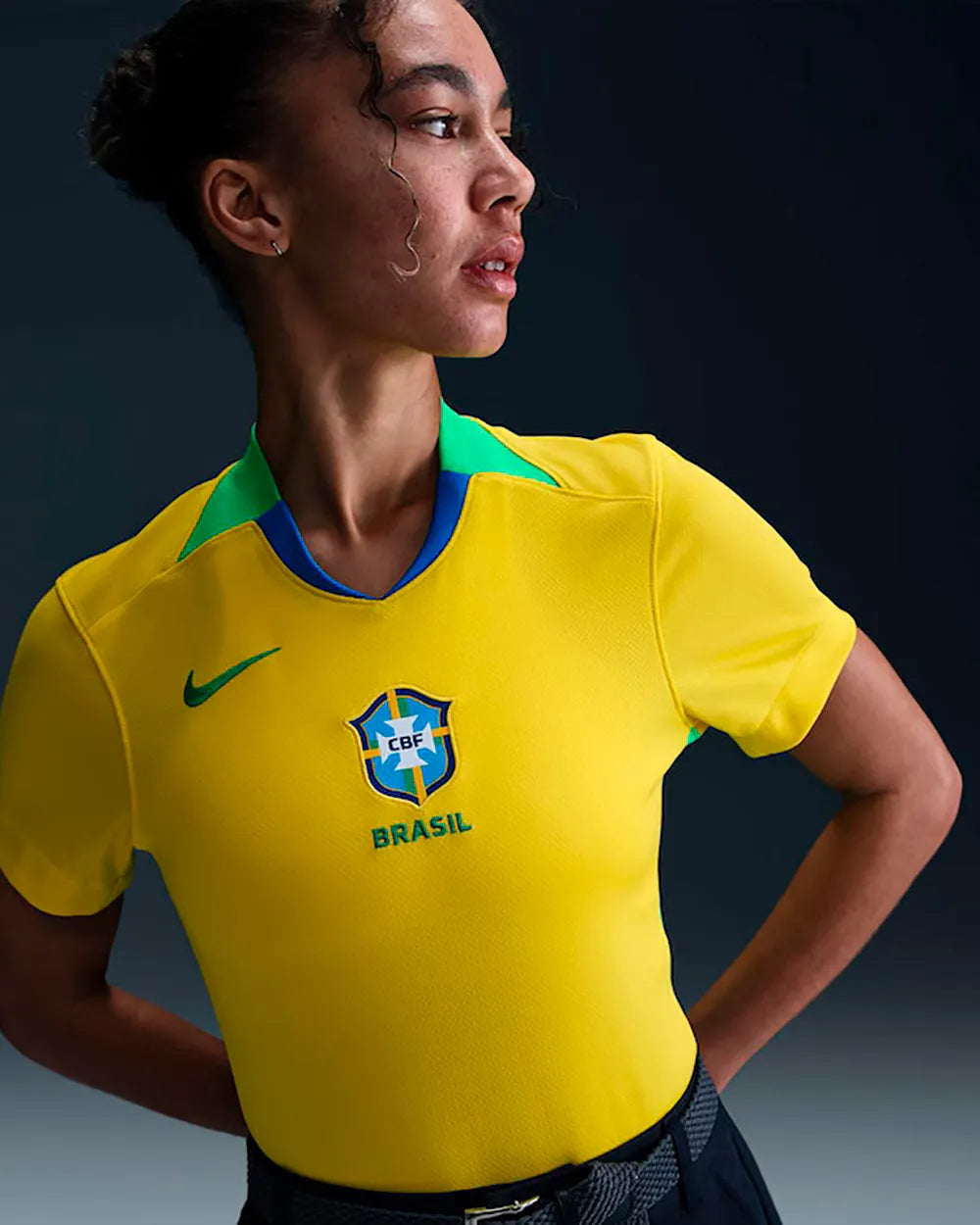 Camisa Nike Brasil Oficial I Torcedor Pro Feminina